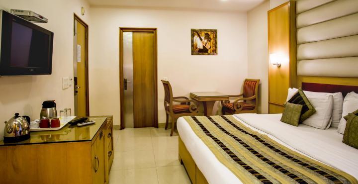 Bharat Continental 4* New Delhi