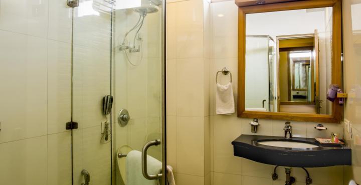 Bharat Continental Hotel 4*